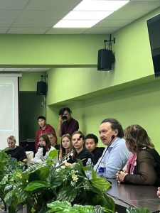 Подробнее о статье Встреча со студентами ВСГИК завершилась философскими размышлениями о геокультурных процессах в России и мире