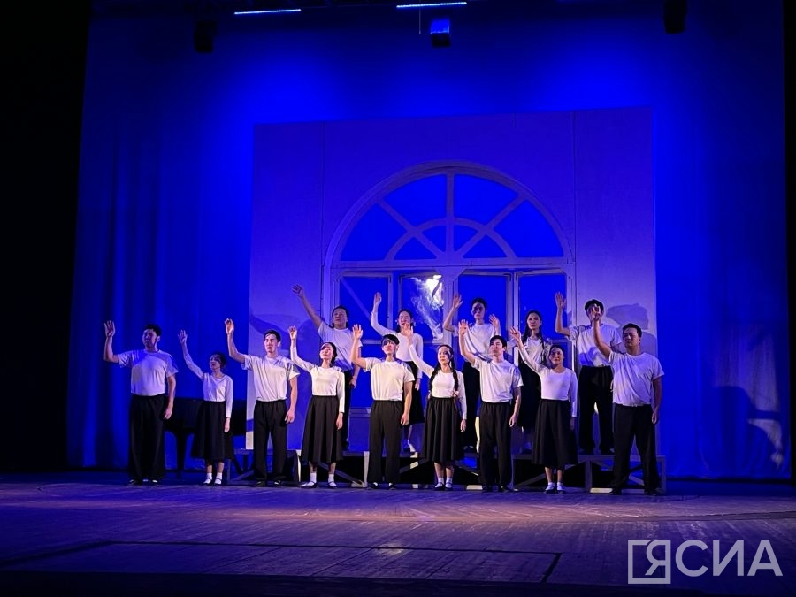 ЯСИА: В Саха театре покажут спектакль, посвященный 80-летию освобождения Ленинграда от фашистской блокады